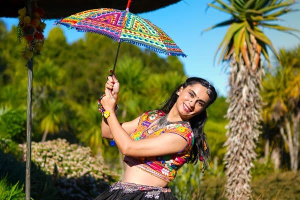 Sargam teaching a dance class
